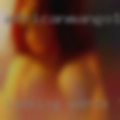 Looking wants threesome